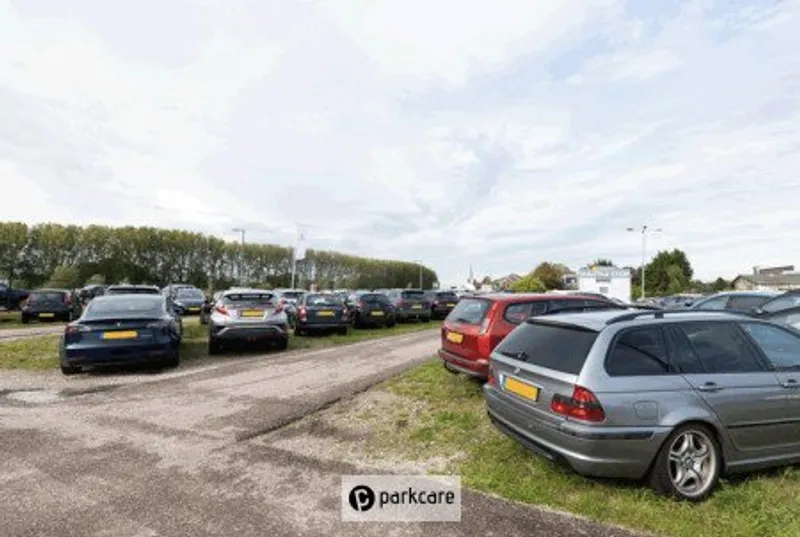 Quick Parking Open Air Car Park Rotterdam foto 6