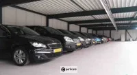 Valetparking-Service Schiphol overdekt parkeerterrein