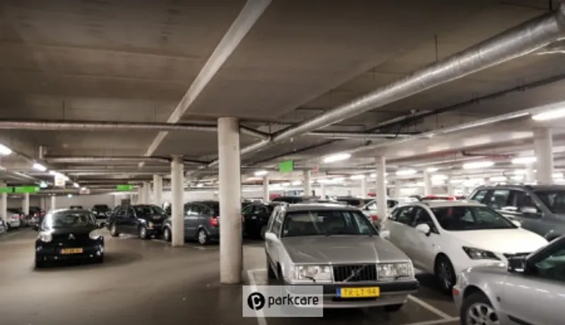 Parkeergarage Bos en Lommer binnenkant van de garage in Amsterdam