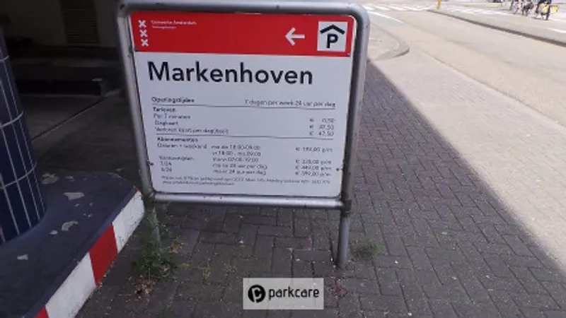 Parkeergarage Markenhoven informatiebord in Amsterdam