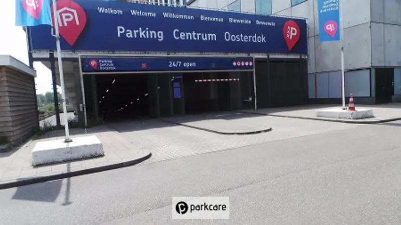 Parking Centrum Oosterdok foto 1