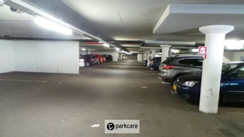 Parkeerplaatsen in Groningen bij P+R Hoofdstation