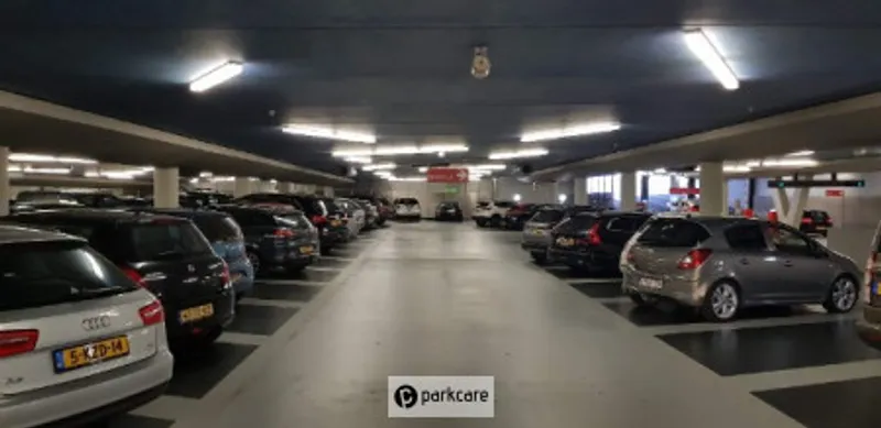 Q-Park Vrijthof geparkeerde auto's