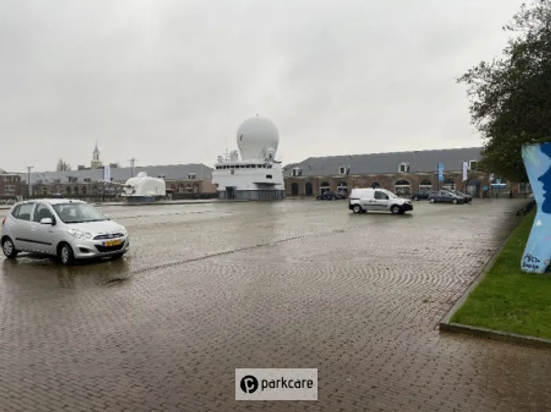 Parkeerterrein Willemsoord-Noord overzicht parkeerterrein