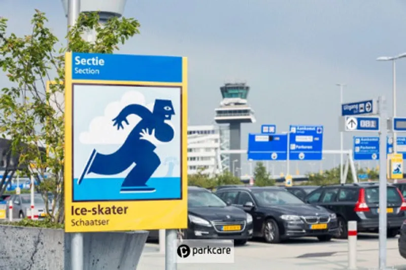 P1 Schiphol Airport foto 3
