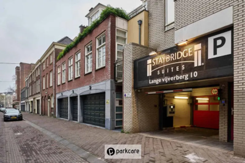 Parkeergarage Staybridge Suites The Hague foto 1