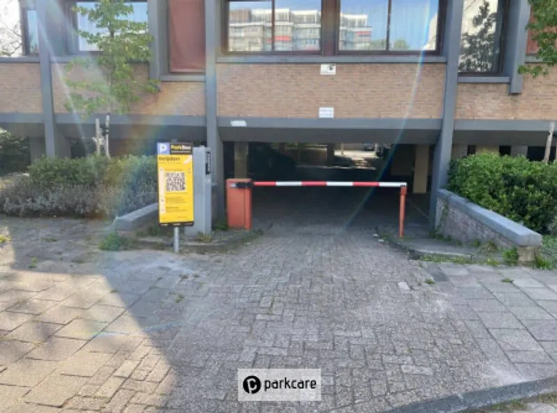 Parkeerterrein Verbeekstraat foto 1