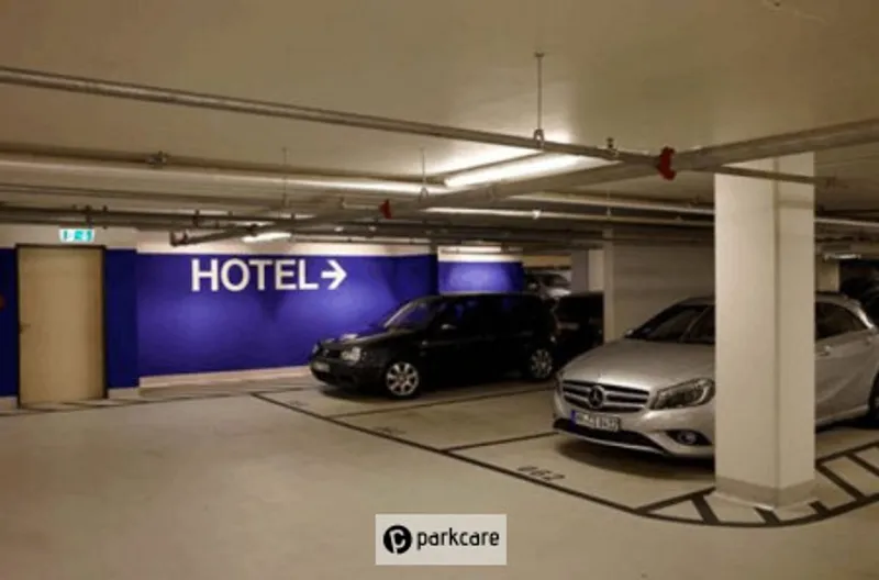 Parkeergarage ondergronds Maritim Hotel Parkeren Düsseldorf